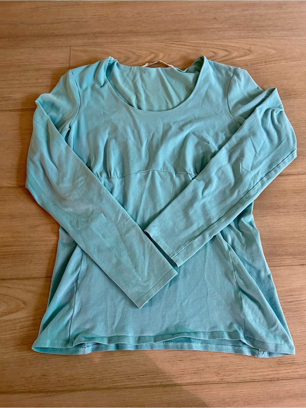 Athleta Women's Blue/Green Long Sleeve Activewear Shirt